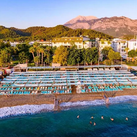 L'Ancora Beach Hotel-3